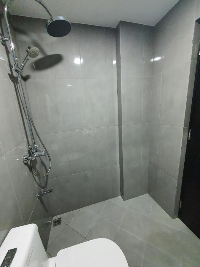 Tour Inn Мале Экстерьер фото